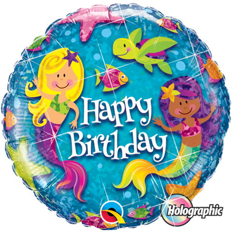 Meerjungfrauen mit vielen Fischen wünschen Happy Birthday auf diesem Folienballon. 